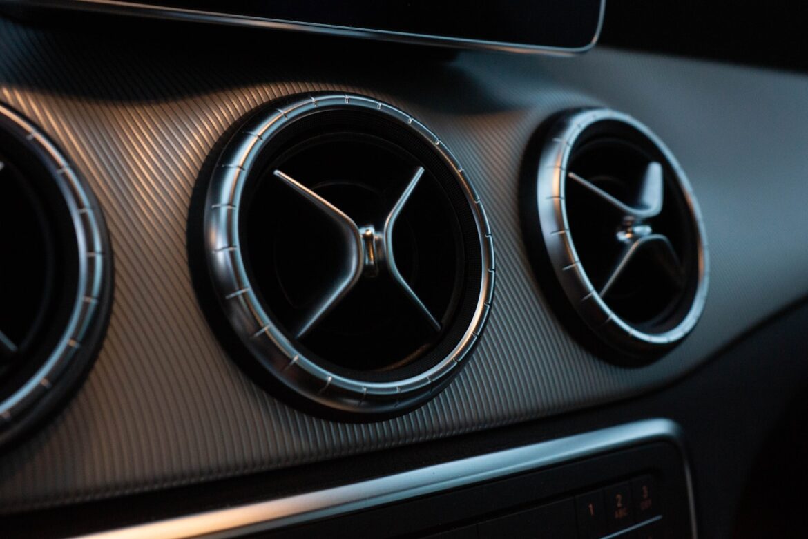 Troubleshooting Car AC Issues: Effective Fixes & Repair Estimates
